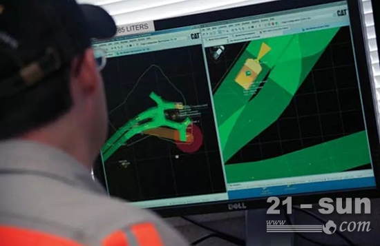 酷！卡特彼勒用虛拟礦場來做什麽？