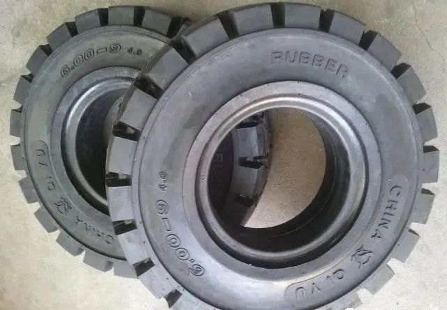 叉車爲啥要使用實心輪胎？
